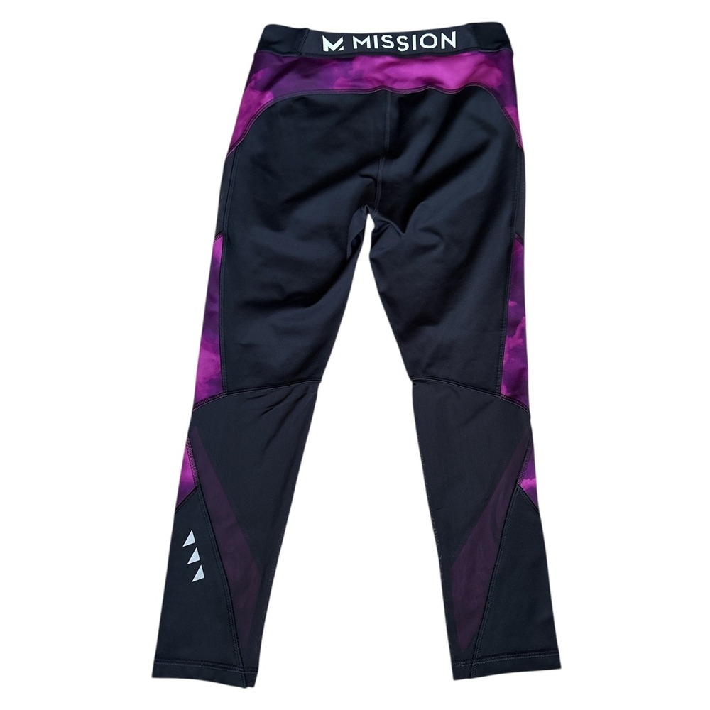 Mission Women's VaporActive Aerial Mid-Rise Crop Leggings, Size Medium, Yogaa - Picture 6 of 10